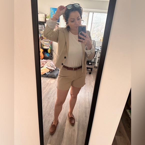 Meet your Posher, Andee - Picture 7 of 11